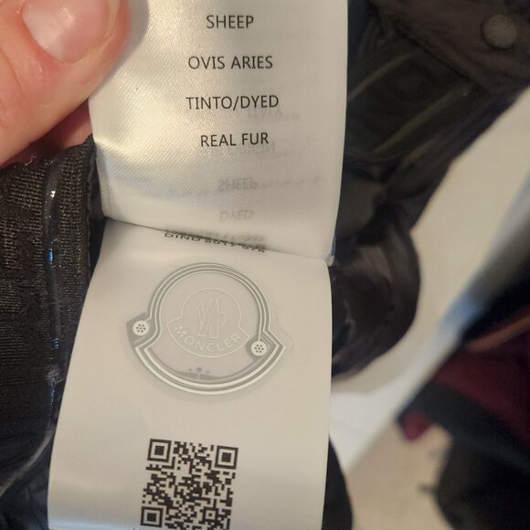 Moncler Ski Jacket - Picture 11 of 13